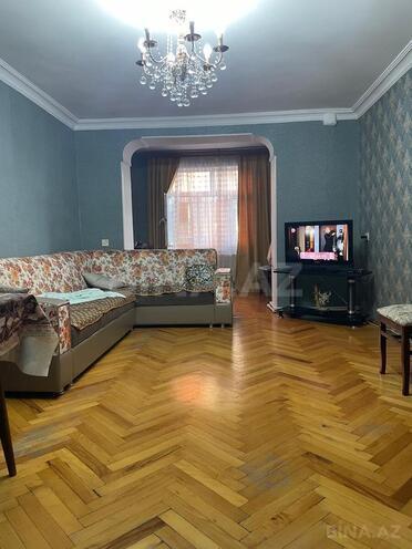 Satılır 3 otaqlı köhnə tikili 75 m², Elmlər Akademiyası m., photo 4 from 27