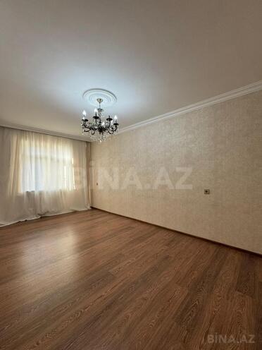 Satılır 3 otaqlı köhnə tikili 78 m², Bakıxanov q., photo 3 from 17