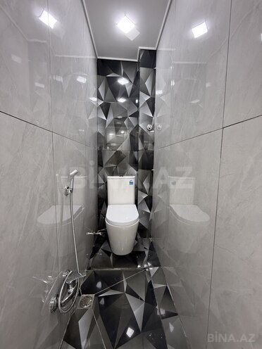 Продается 2-комн. вторичка 65 м², м. Ази Асланов, photo 11 from 17