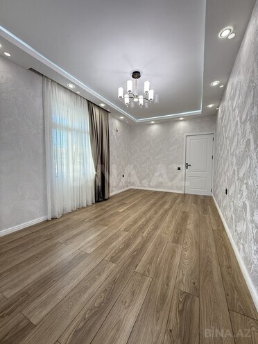 Продается 2-комн. вторичка 65 м², м. Ази Асланов, photo 3 from 17