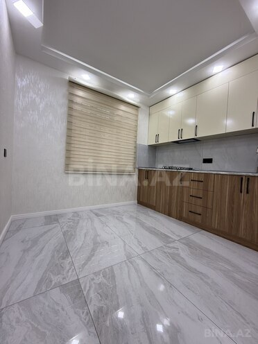 Продается 2-комн. вторичка 65 м², м. Ази Асланов, photo 8 from 17