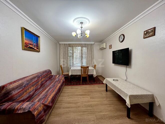 Продаётся 2-комн. вторичка 50 м², м. Кара Караев, photo 9 from 18
