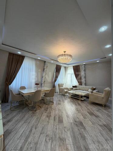 Продаётся 3-комн. новостройка 125 м², photo 1 from 18