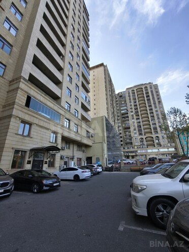 Продаётся 3-комн. новостройка 149 м², м. Нариман Нариманов, photo 1 from 31