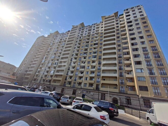 Продаётся 3-комн. новостройка 77 м², м. Азадлыг проспекти, photo 1 from 14