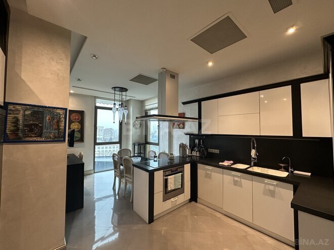 Сдаётся 3-комн. новостройка 170 м², м. Ичеришехер, photo 9 from 31