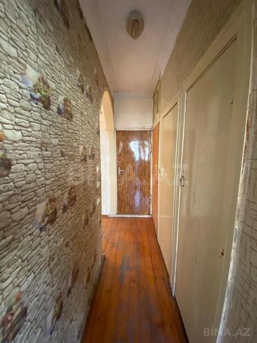 Satılır 2 otaqlı köhnə tikili 65 m², Bakıxanov q., photo 6 from 18