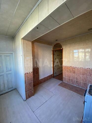 Satılır 2 otaqlı köhnə tikili 65 m², Bakıxanov q., photo 12 from 18