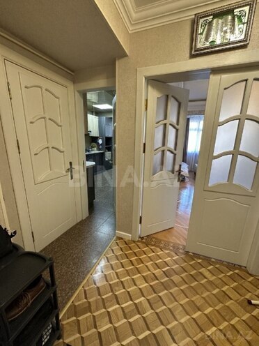 Продаётся 2-комн. вторичка 50 м², м. Нариман Нариманов, photo 10 from 17