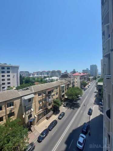 İcarəyə verilir 2 otaqlı yeni tikili 73 m², 28 May m., photo 10 from 12