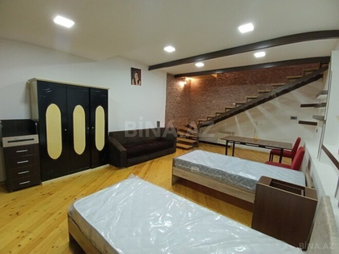 İcarəyə verilir 3 otaqlı köhnə tikili 90 m², Sahil m., photo 10 from 13