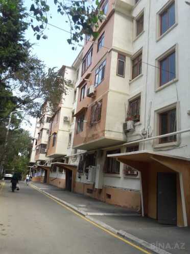 Satılır 2 otaqlı köhnə tikili 56 m², Memar Əcəmi m., photo 5 from 20