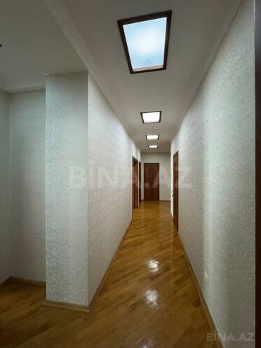 Сдаётся 4-комн. новостройка 190 м², м. 28 мая, photo 12 from 20