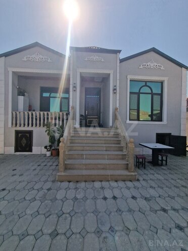 Satılır 4 otaqlı həyət evi/bağ evi 128 m², Zabrat q., photo 1 from 12