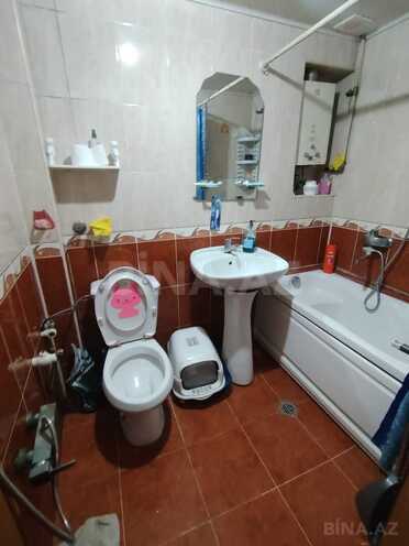 Продаётся 2-комн. вторичка 65 м², м. Нефтчиляр, photo 9 from 12