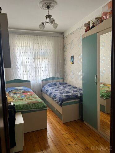 Продаётся 3-комн. вторичка 68 м², Хатаинский р., photo 12 from 23
