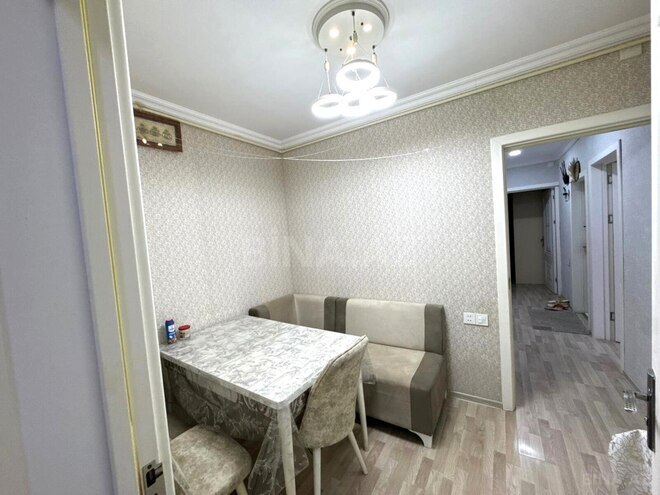 Продаётся 3-комн. вторичка 65 м², м. Ази Асланов, photo 8 from 15