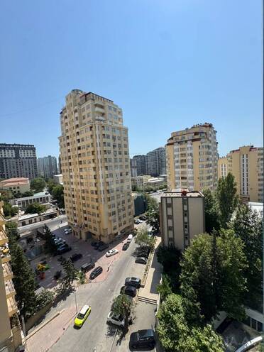 Сдаётся 4-комн. новостройка 190 м², м. 28 мая, photo 25 from 26