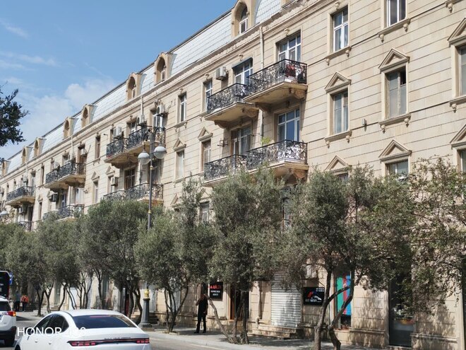 Продаётся 3-комн. вторичка 80 м², м. Шах Исмаил Хатаи, photo 19 from 20