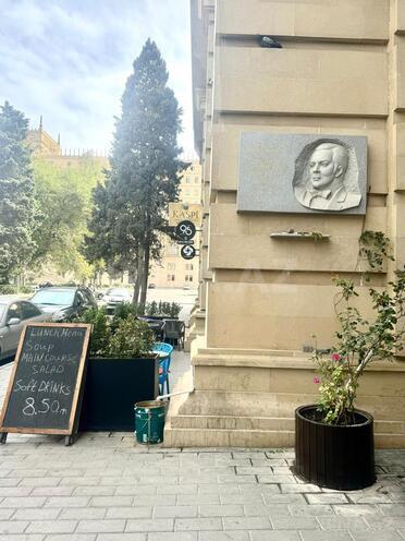 Satılır 3 otaqlı köhnə tikili 125 m², 28 May m., photo 17 from 20