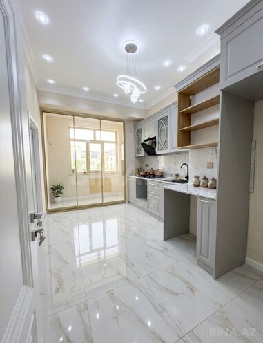 Satılır 3 otaqlı köhnə tikili 80 m², Yeni Günəşli q., photo 1 from 7