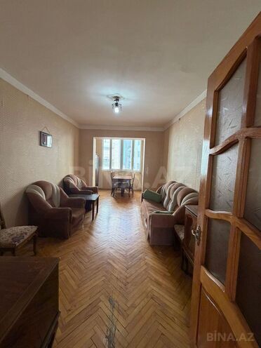 Продаётся 2-комн. вторичка 55 м², м. Элмляр Академиясы, photo 3 from 11