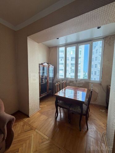 Продаётся 2-комн. вторичка 55 м², м. Элмляр Академиясы, photo 8 from 11