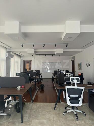 İcarəyə verilir 3 otaqlı ofis 250 m², 28 May m., photo 5 from 12