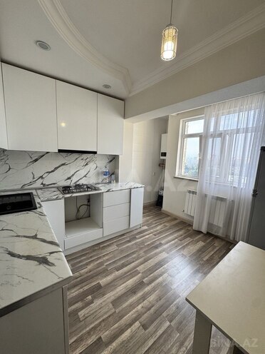 Сдаётся 3-комн. новостройка 80 м², м. Ази Асланов, photo 1 from 9
