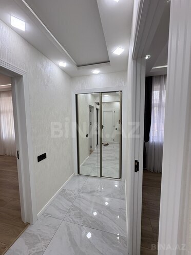 Продаётся 2-комн. вторичка 64 м², м. Ази Асланов, photo 4 from 12