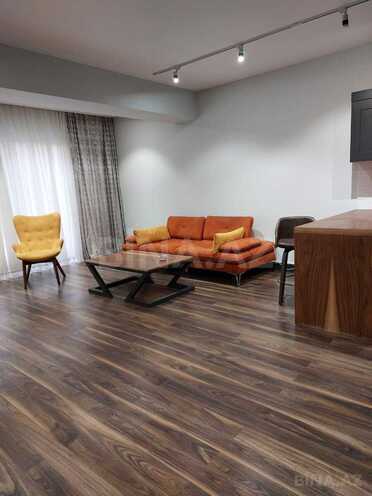 Сдаётся 2-комн. новостройка 70 м², м. Шах Исмаил Хатаи, photo 1 from 13