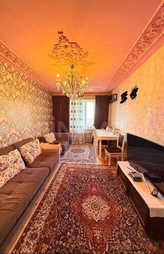 Satılır 3 otaqlı köhnə tikili 75 m², Əhmədli m., photo 1 from 7