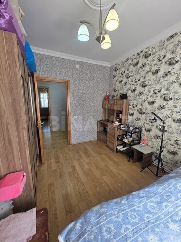 Продаётся 3-комн. вторичка 90 м², Абшеронcкий  р., photo 5 from 17