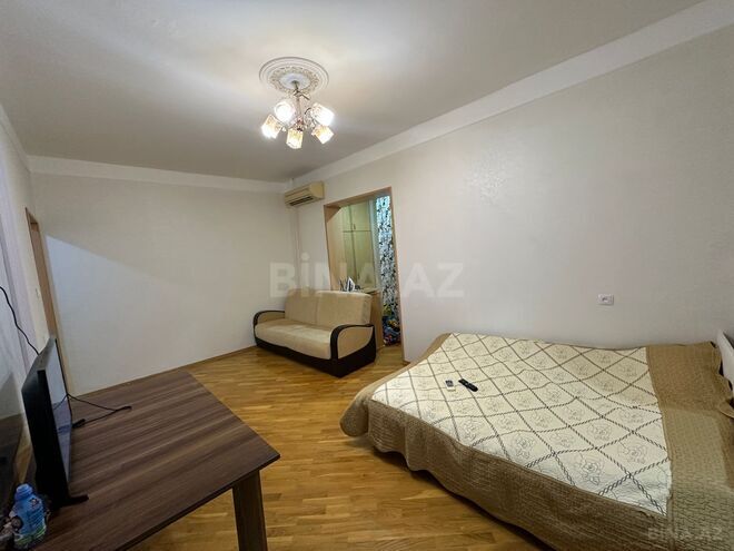 Продаётся 2-комн. вторичка 45 м², м. Халглар Достлугу, photo 3 from 14