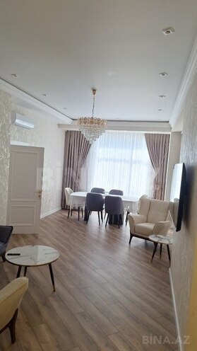 İcarəyə verilir 3 otaqlı yeni tikili 115 m², 28 May m., photo 1 from 11