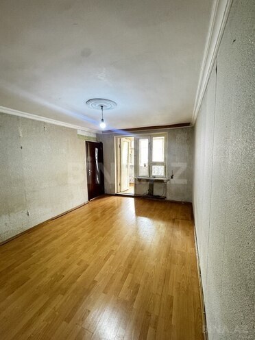 Satılır 2 otaqlı köhnə tikili 50 m², Elmlər Akademiyası m., photo 1 from 13