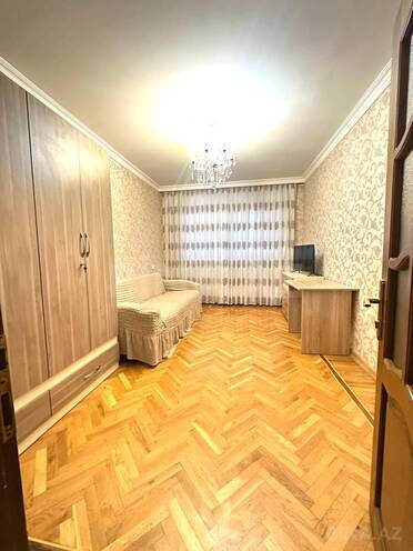 Satılır 3 otaqlı köhnə tikili 90 m², 9-cu mikrorayon q., photo 10 from 11