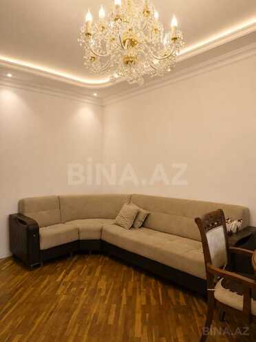 Сдаётся 3-комн. вторичка 80 м², м. Низами, photo 3 from 15