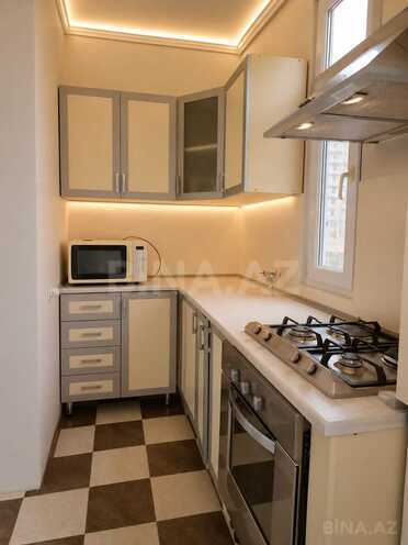 Сдаётся 3-комн. вторичка 80 м², м. Низами, photo 9 from 15