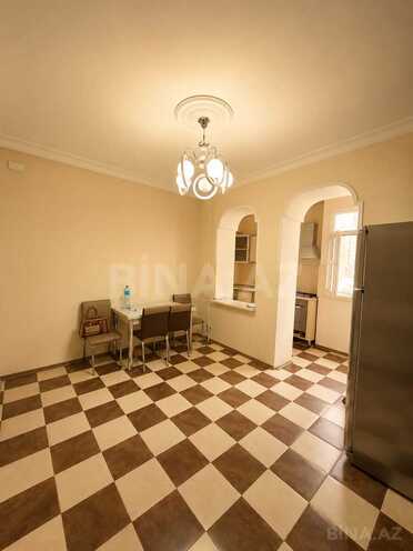 Сдаётся 3-комн. вторичка 80 м², м. Низами, photo 4 from 15