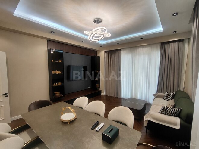 Сдаётся 3-комн. новостройка 120 м², м. Шах Исмаил Хатаи, photo 1 from 8