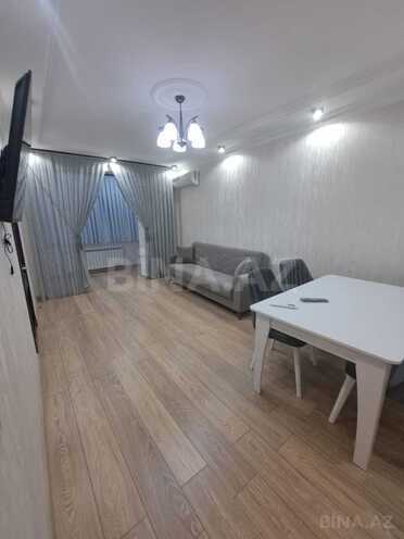 Сдаётся 2-комн. вторичка 65 м², м. Мемар Аджеми, photo 1 from 15