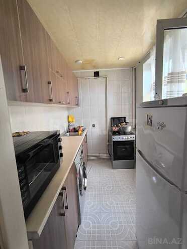 Satılır 2 otaqlı köhnə tikili 55 m², İnşaatçılar m., photo 8 from 9