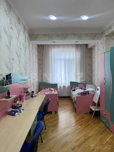 İcarəyə verilir 3 otaqlı yeni tikili 125 m², İnşaatçılar m., photo 3 from 9
