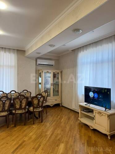 İcarəyə verilir 3 otaqlı yeni tikili 125 m², İnşaatçılar m., photo 4 from 9