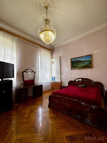 Продаётся 3-комн. вторичка 130.7 м², м. Ичеришехер, photo 14 from 21