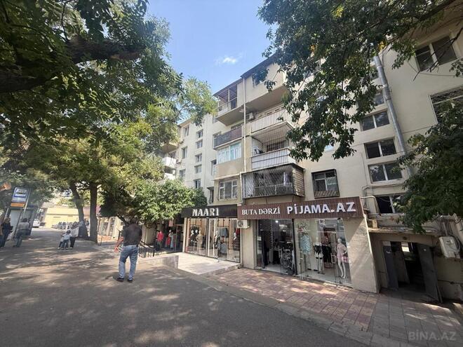 Satılır 1 otaqlı köhnə tikili 32 m², Yasamal r., photo 1 from 9