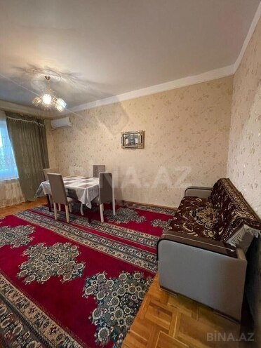 Сдаётся 3-комн. вторичка 75 м², м. Мемар Аджеми, photo 1 from 16