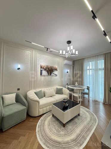 Продаётся 2-комн. новостройка 63 м², м. Низами, photo 1 from 16