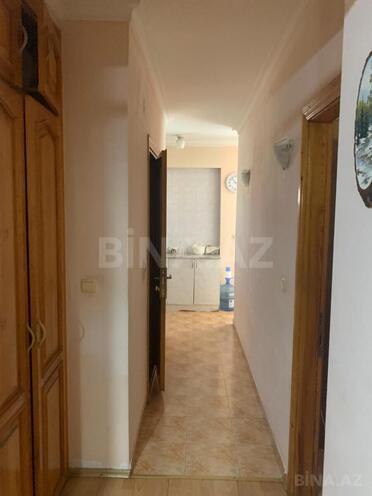 Satılır 3 otaqlı köhnə tikili 60 m², Qara Qarayev m., photo 3 from 22